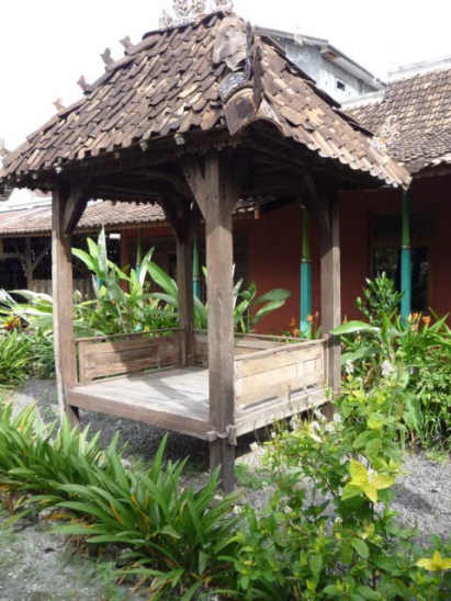 Collector Pieces for your Garden